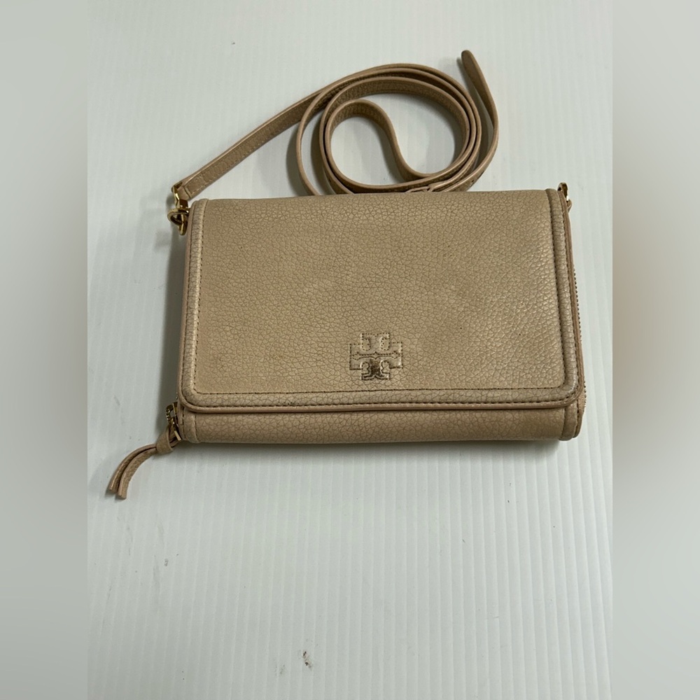 Tory Burch Thea Flat Wallet Crossbody Blush Pink - Picture 2 of 11